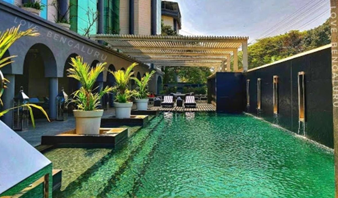 Hotel swimming pool